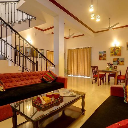 Jaqk Holidays - 9Bhk Villa For Big Groups, Private Pool-Wifi-Cartaker-Parking, North Goa Baga Extérieur photo