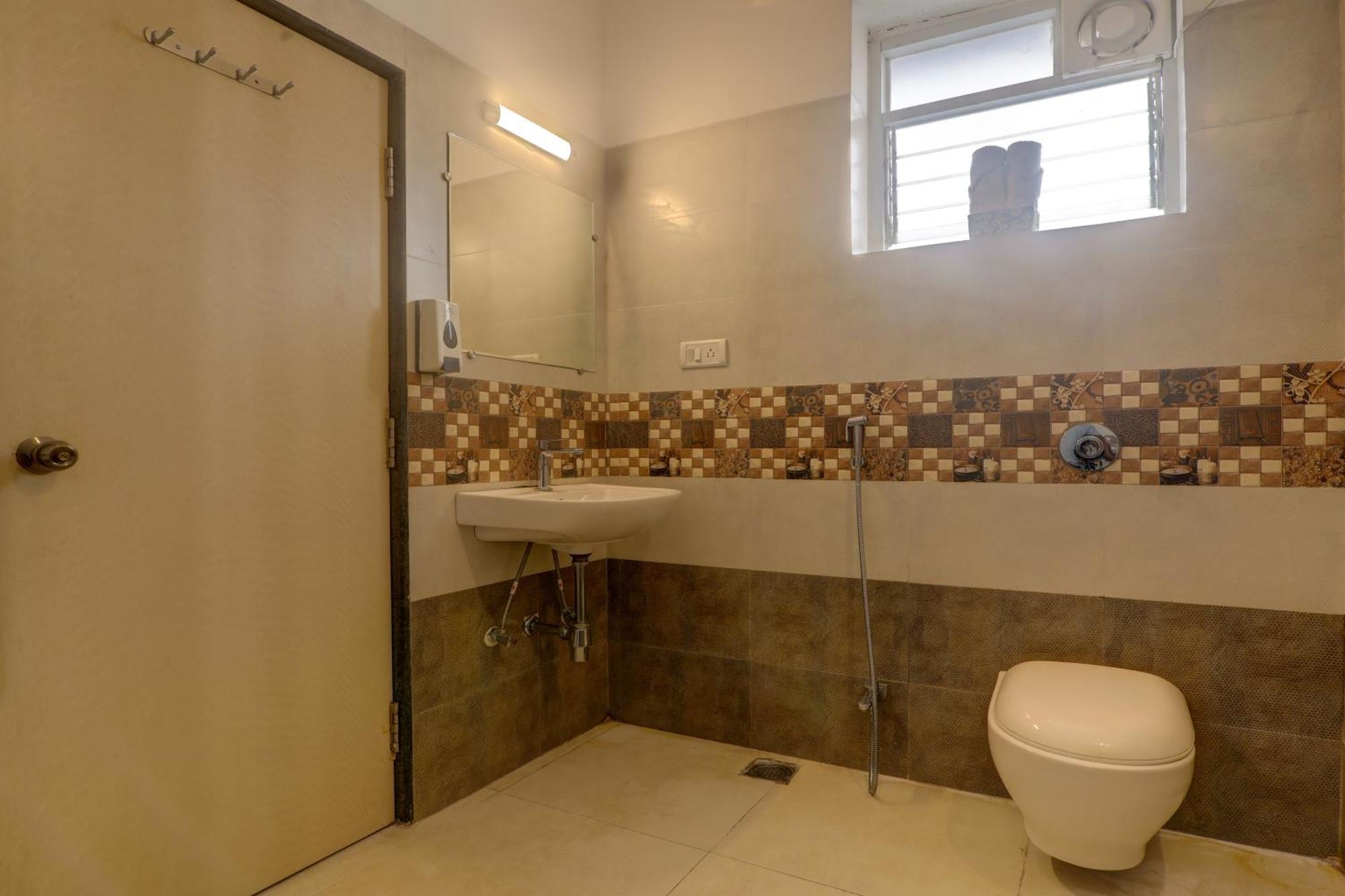 Jaqk Holidays - 9Bhk Villa For Big Groups, Private Pool-Wifi-Cartaker-Parking, North Goa Baga Extérieur photo