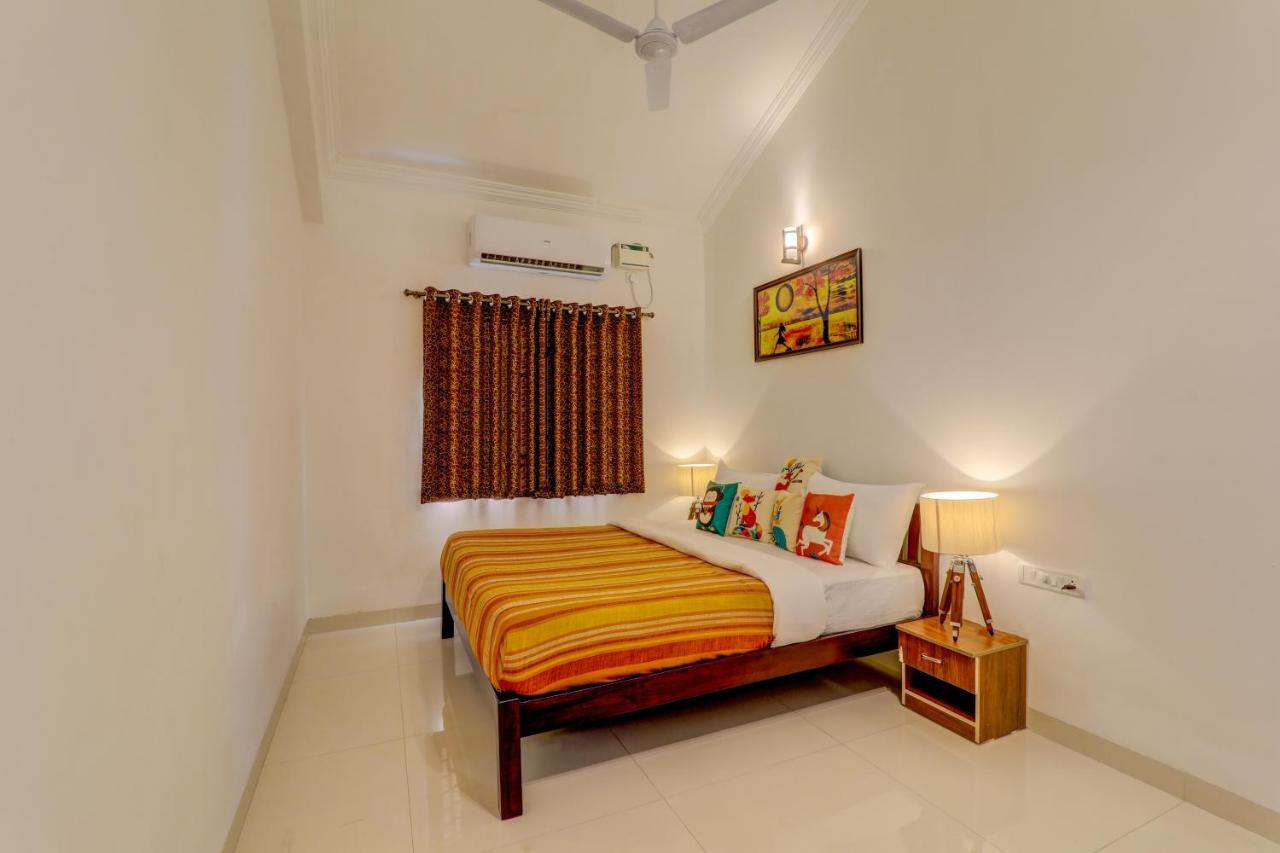 Jaqk Holidays - 9Bhk Villa For Big Groups, Private Pool-Wifi-Cartaker-Parking, North Goa Baga Extérieur photo